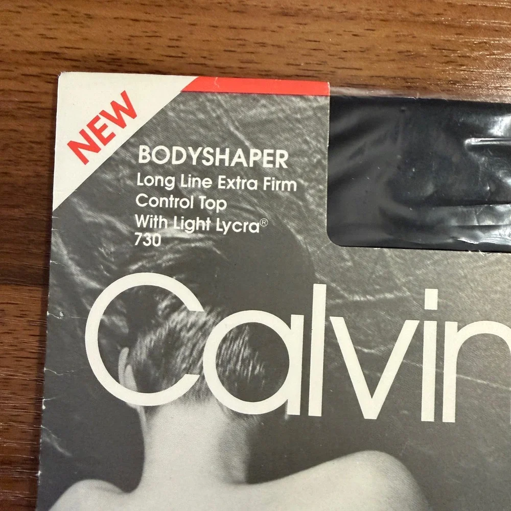 Calvin Klein vintage show light